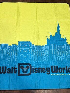 Disney Parks Walt Disney World Picnic Blanket 50x60 Foldable Travel Mat - NWOT